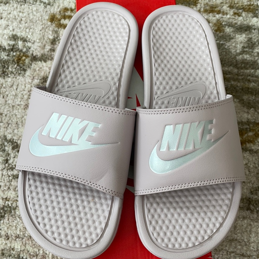 Rose Nike slides